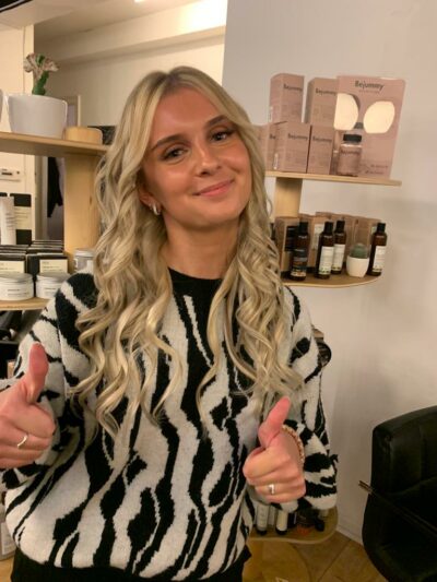 Striber, hairstyle